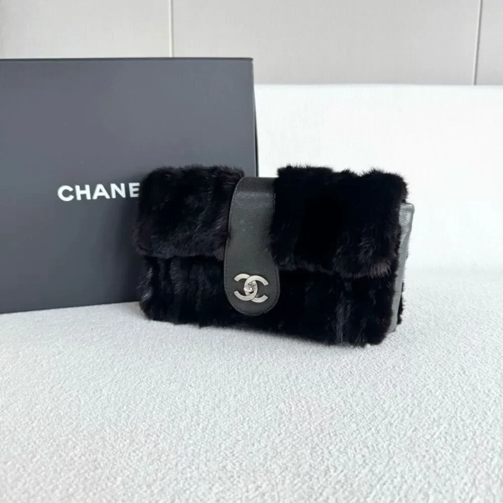 Chanel Women Pre-Loved Bag Very Good Condition